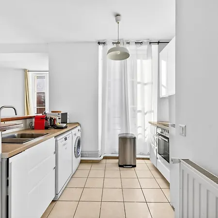 Appartamento Quartier Bastille Charonne 2 Bedroom With Netflix Parigi