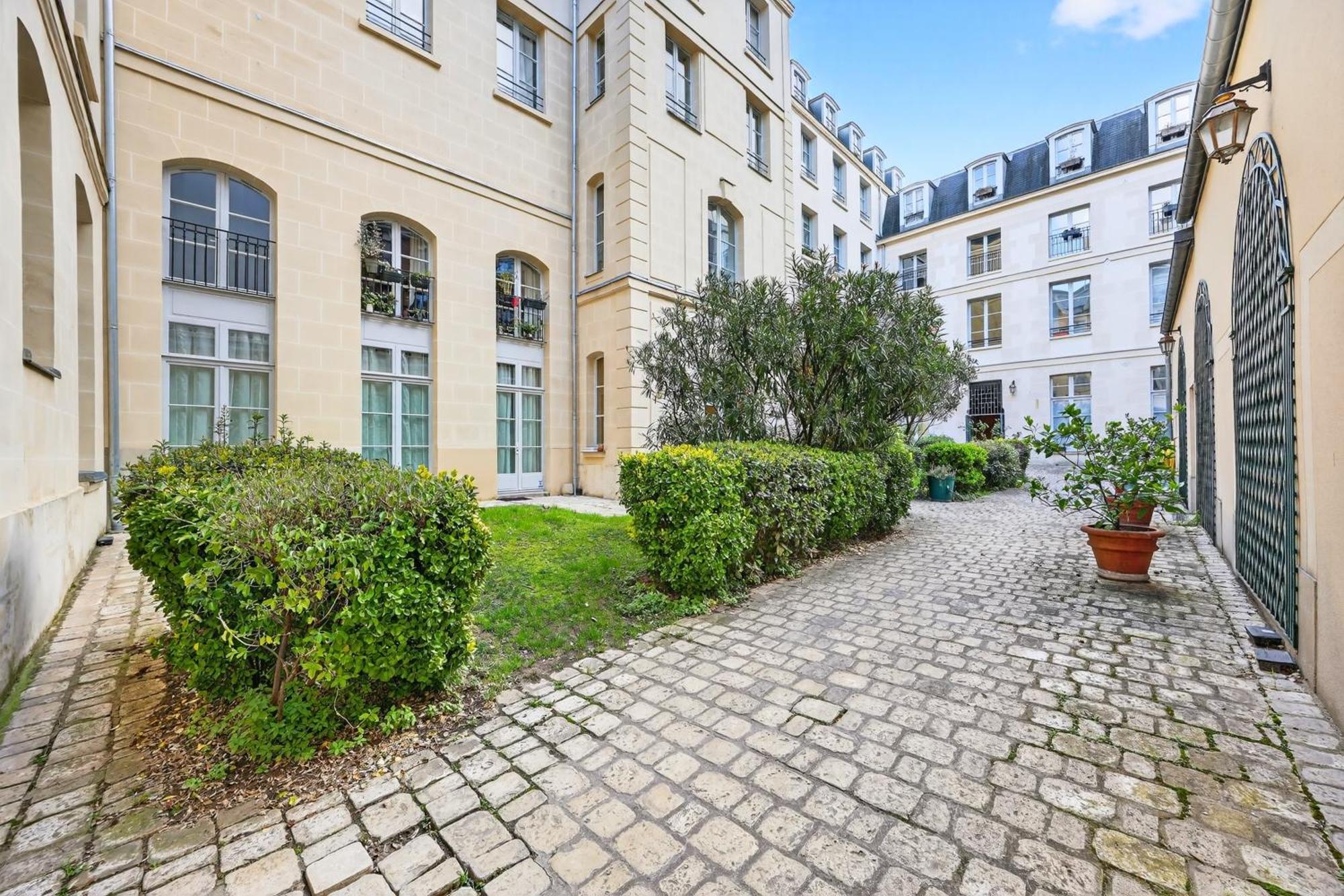 Quartier Bastille Charonne 2 Bedroom With Netflix Appartamento Parigi